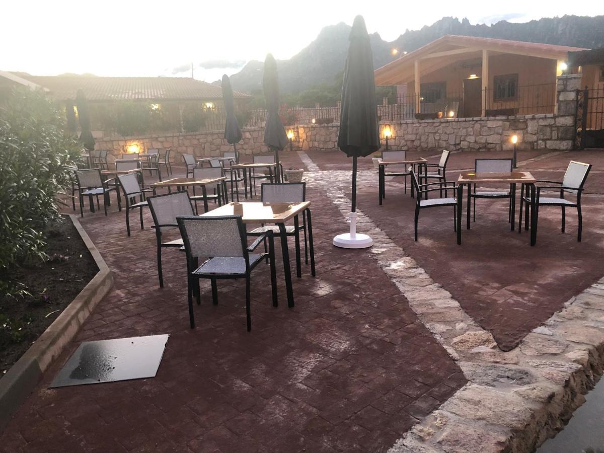 Hostal La Posada De Mari Ла Кабрера Екстериор снимка