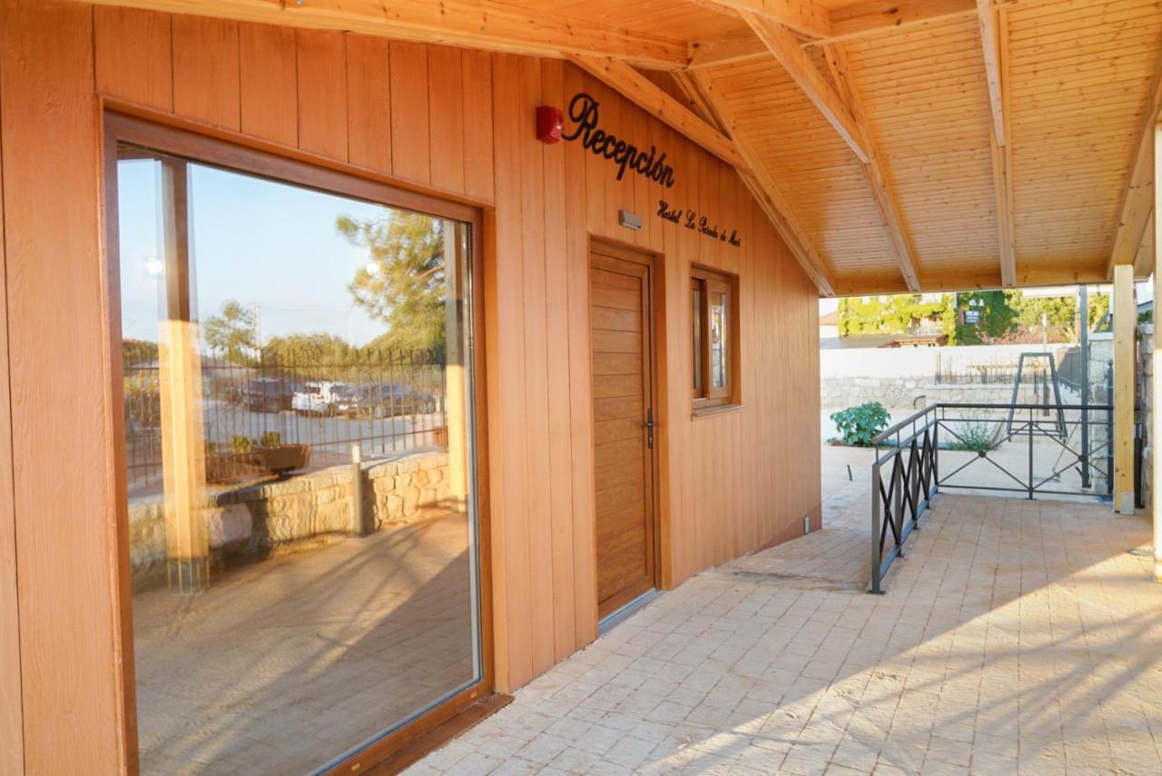 Hostal La Posada De Mari Ла Кабрера Екстериор снимка
